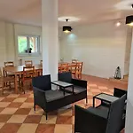 Mega Max Apartment