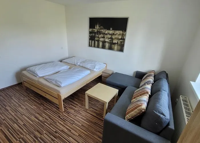 Mega Max アパート *