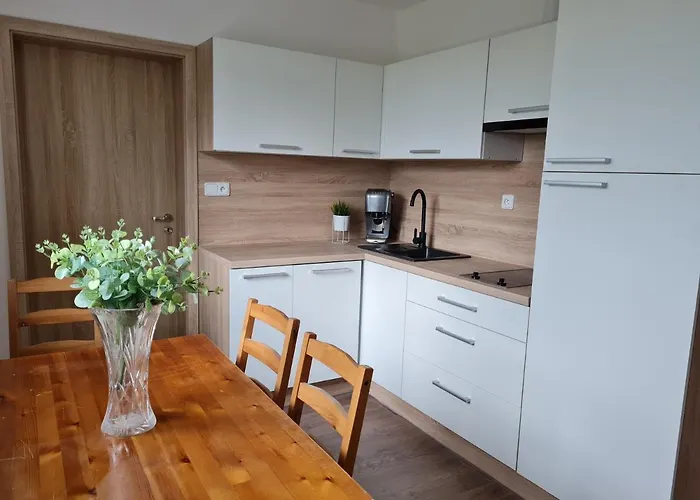 アパート Mega Max *